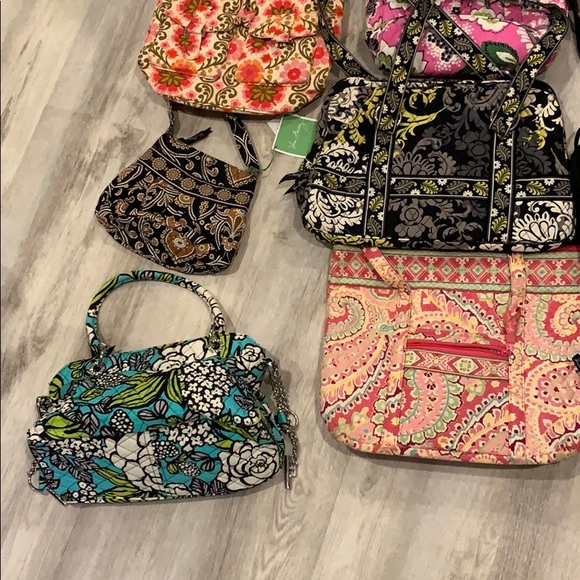 HUGE LOT OF 13 VERA BRADLEY BAGS - Picture 4 of 5